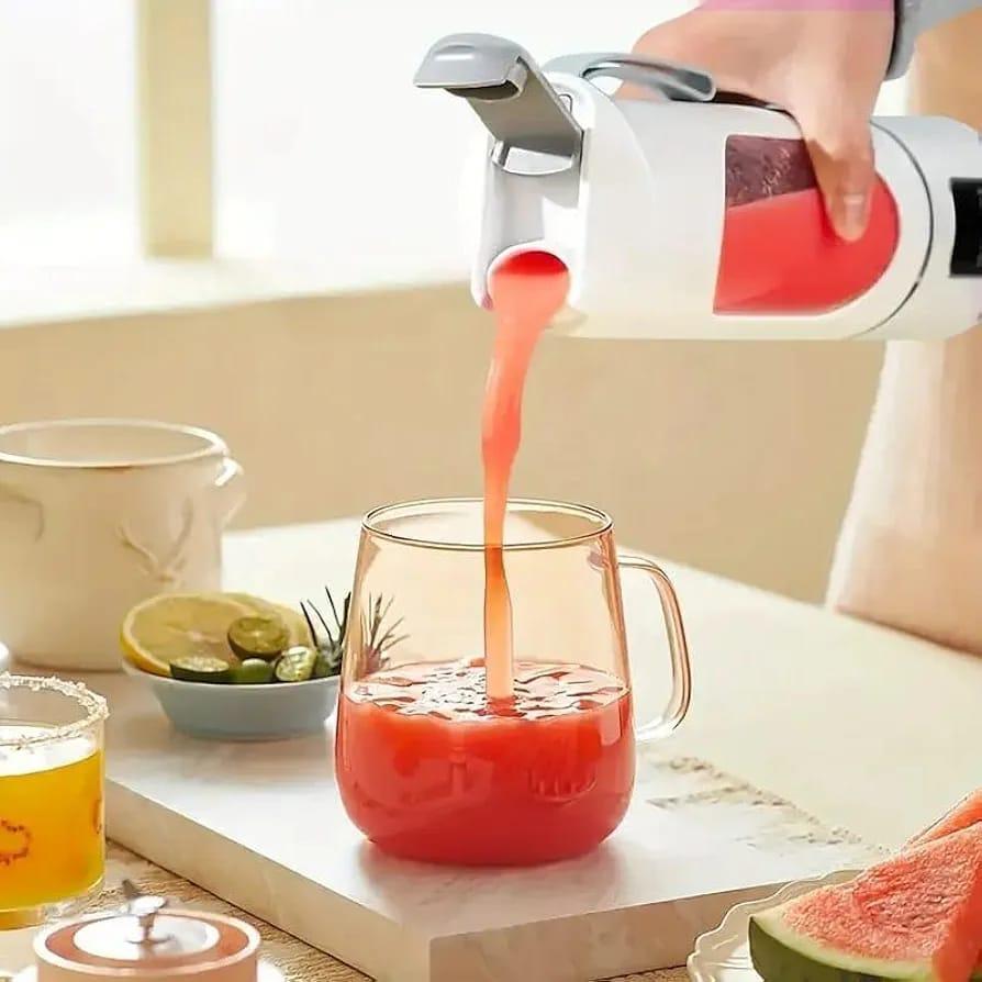 Portable rechargeable Green electric juicer